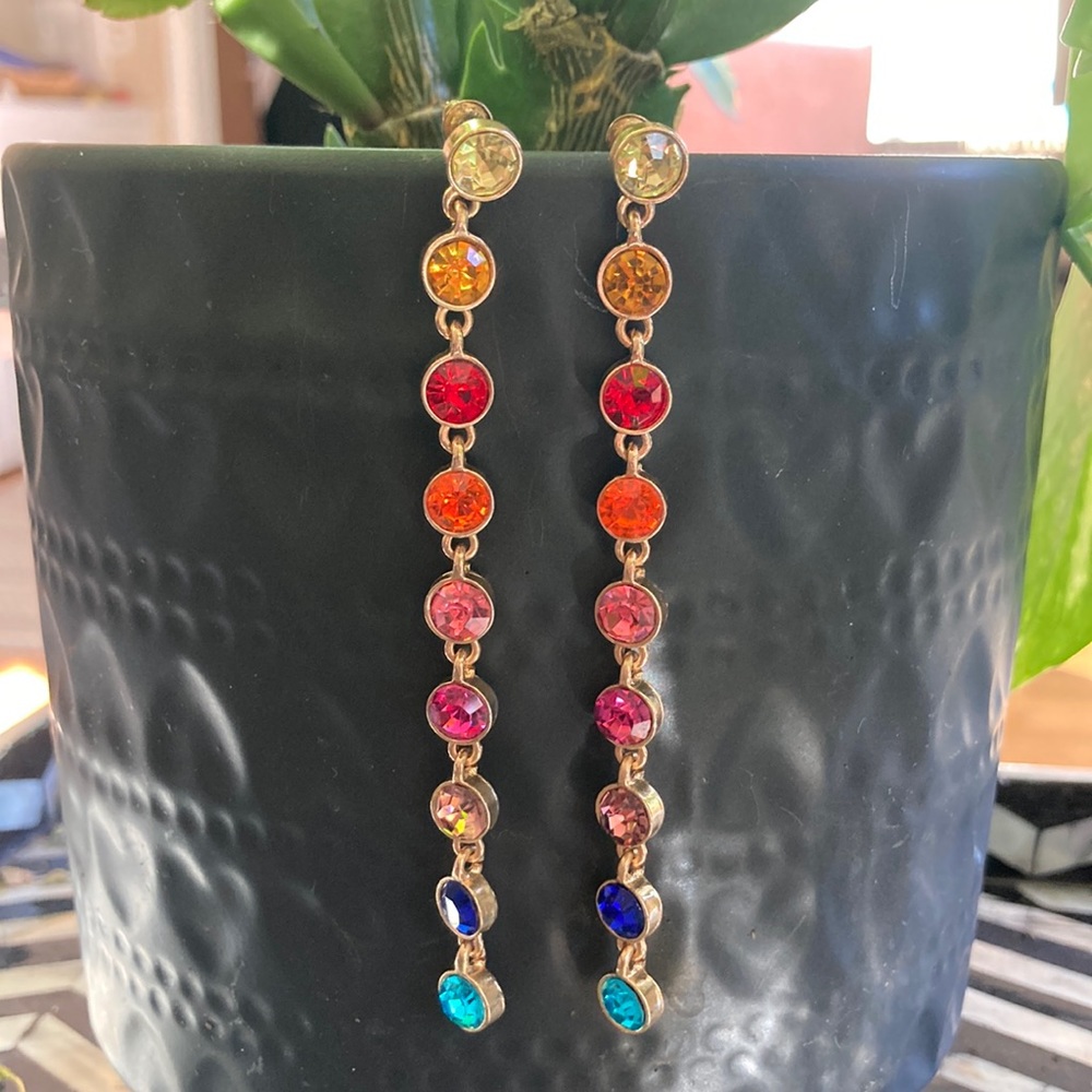 🌈 RAINBOW DANGLE EARRINGS